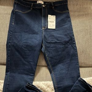 Zara Stretch Jeans NWT